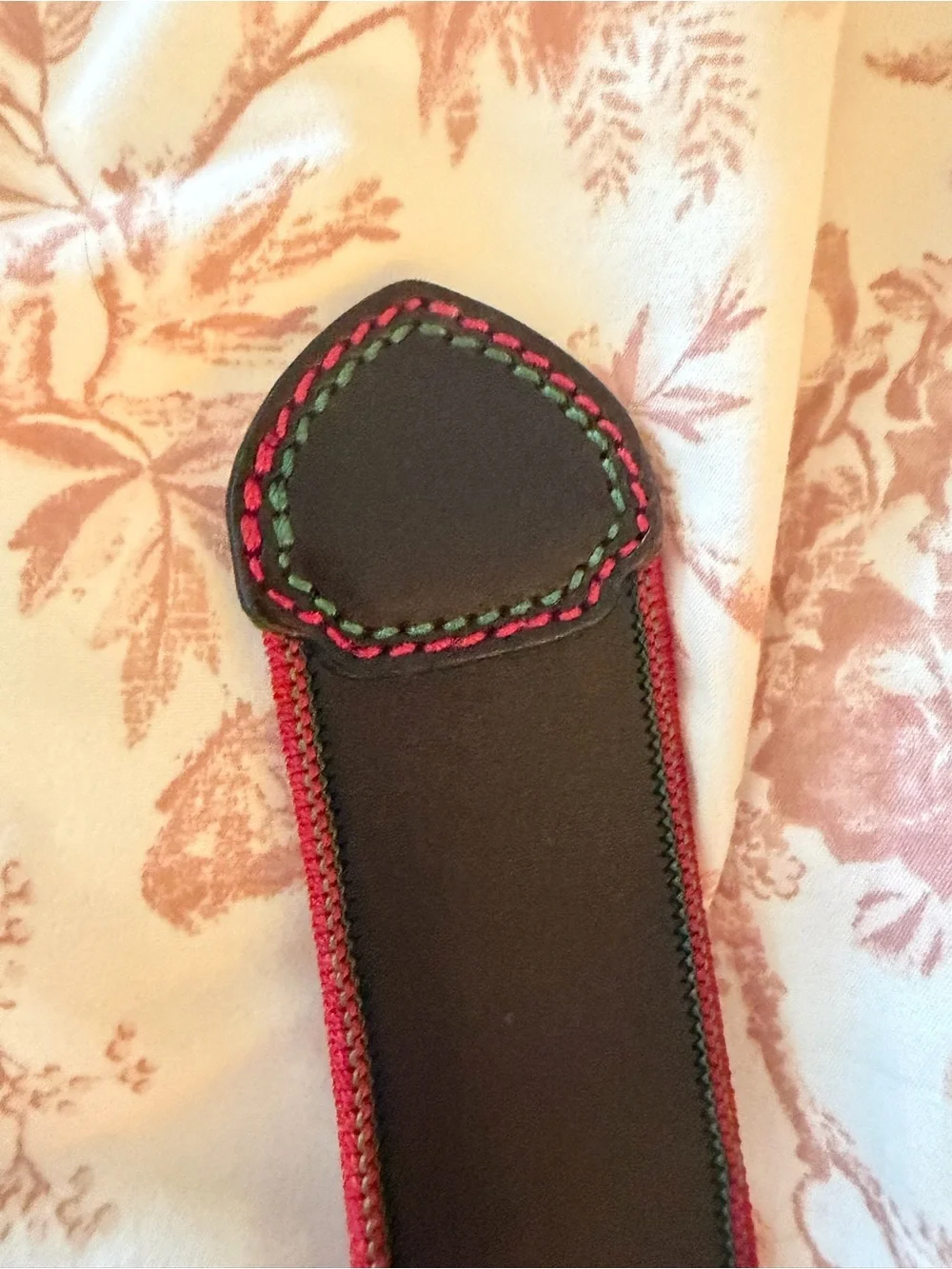 Vintage DKNY Women's Belt Size L Black Red/Green Stitch Made in Italy